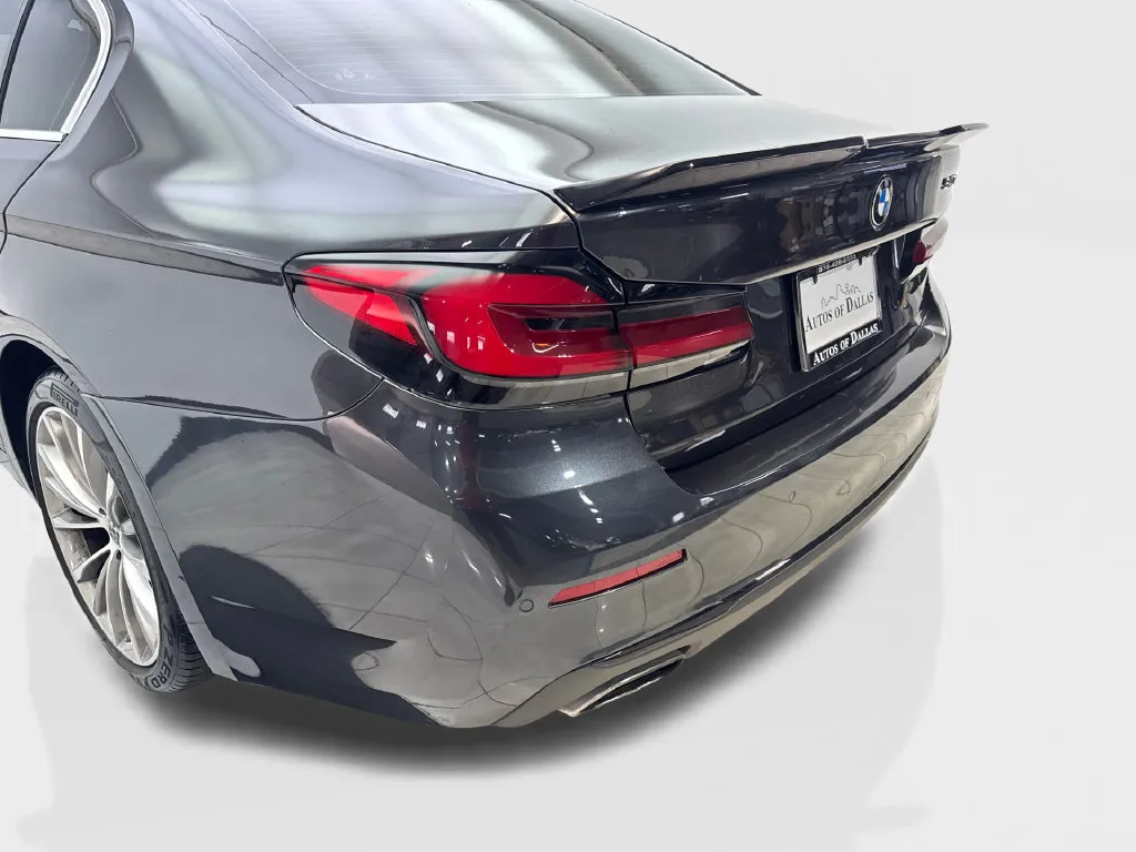 BMW 5 Series photo 21