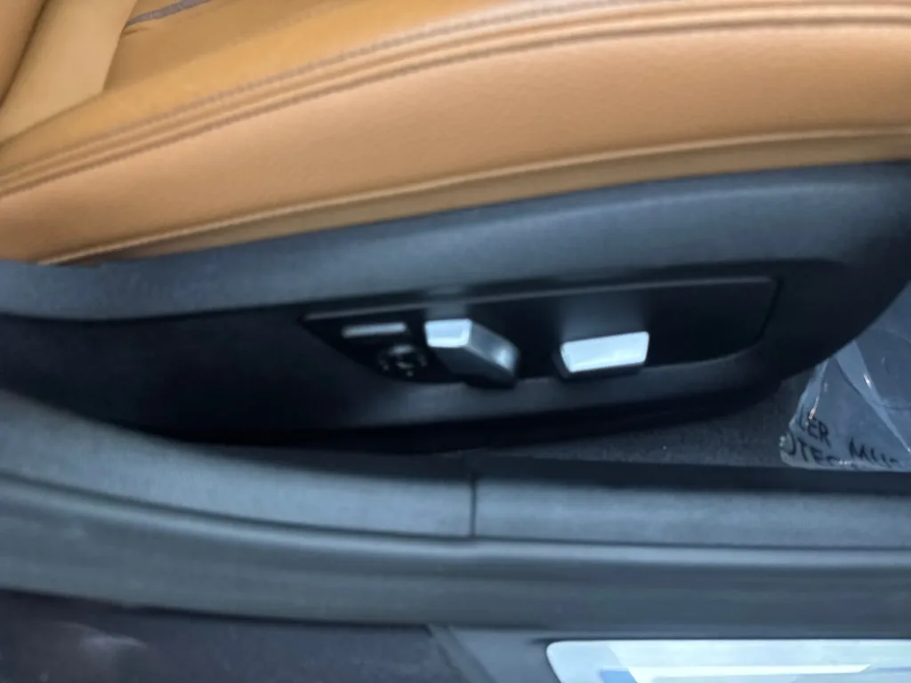 BMW 5 Series photo 49