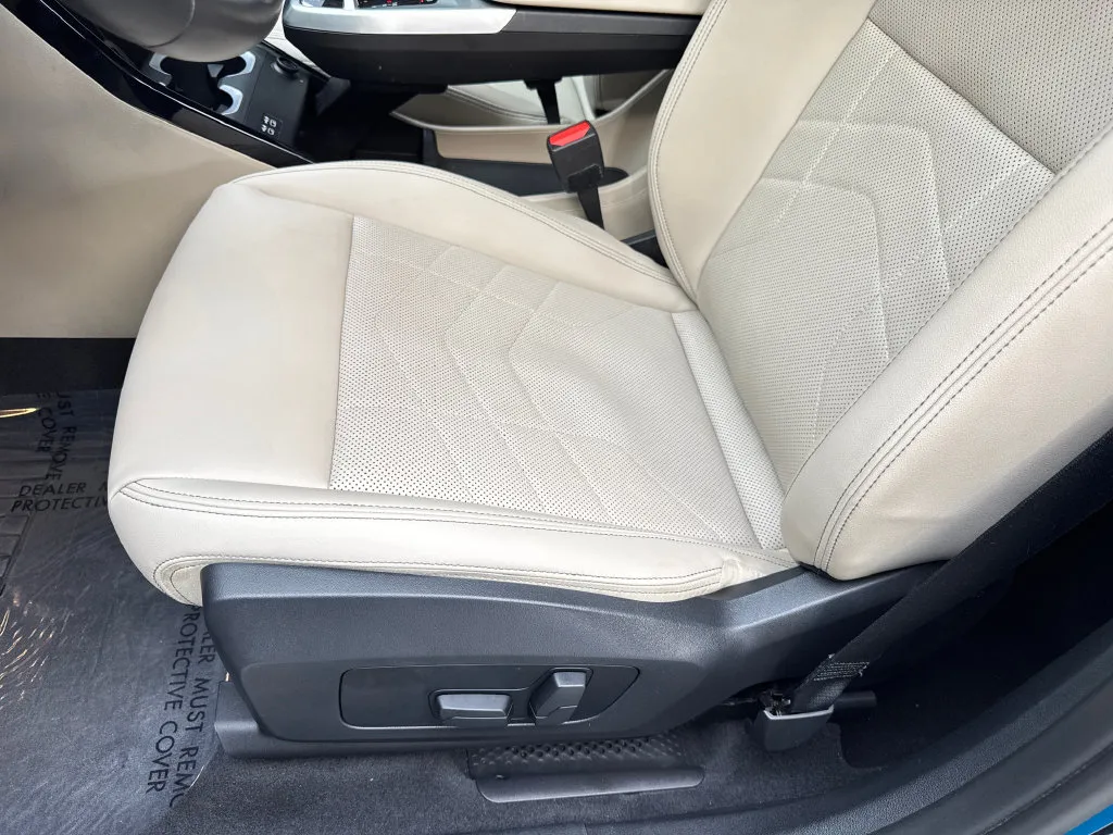 BMW X1 photo 28