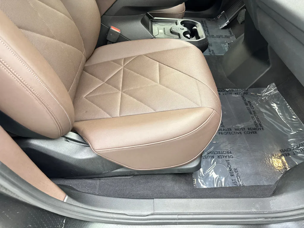 BMW iX photo 45