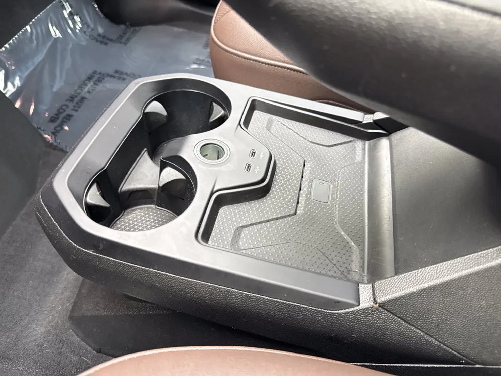 BMW iX photo 65