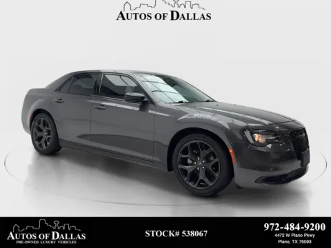 Unknown 2023 Chrysler 300 Touring for sale in Irving, TX