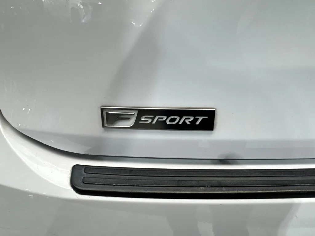 Lexus RX photo 25