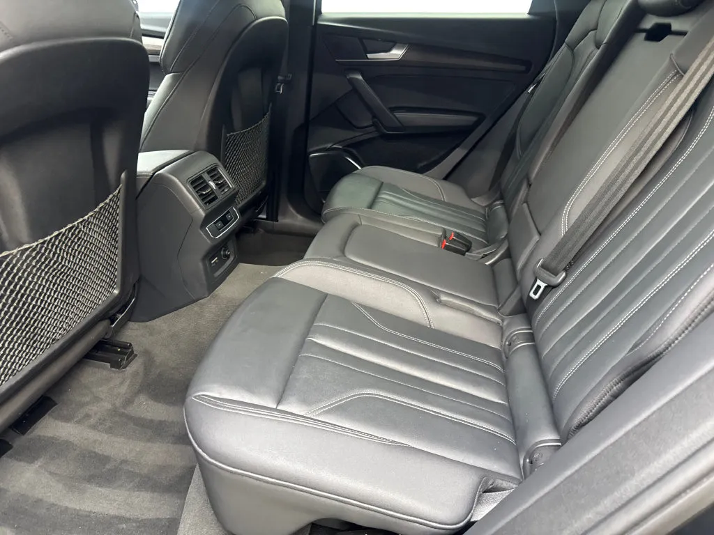 Audi Q5 photo 36