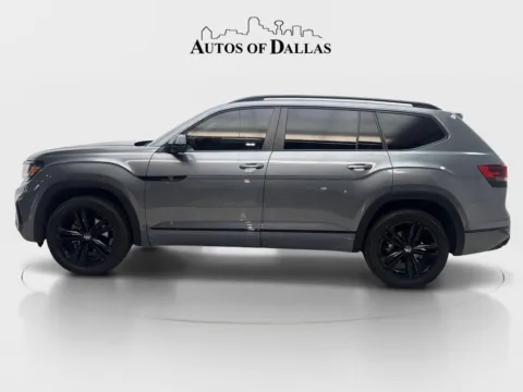 More photos of 2023 Volkswagen Atlas 3.6L V6 SEL R-Line at Autos of Dallas - Irving, TX