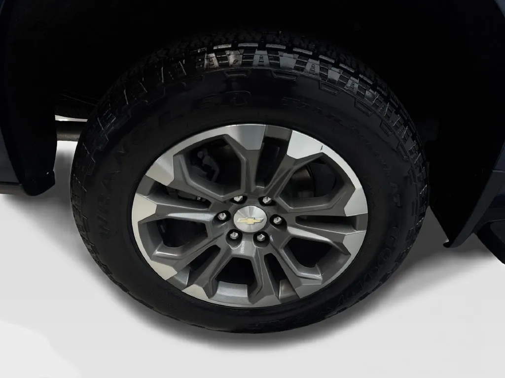 Chevrolet Silverado photo 86