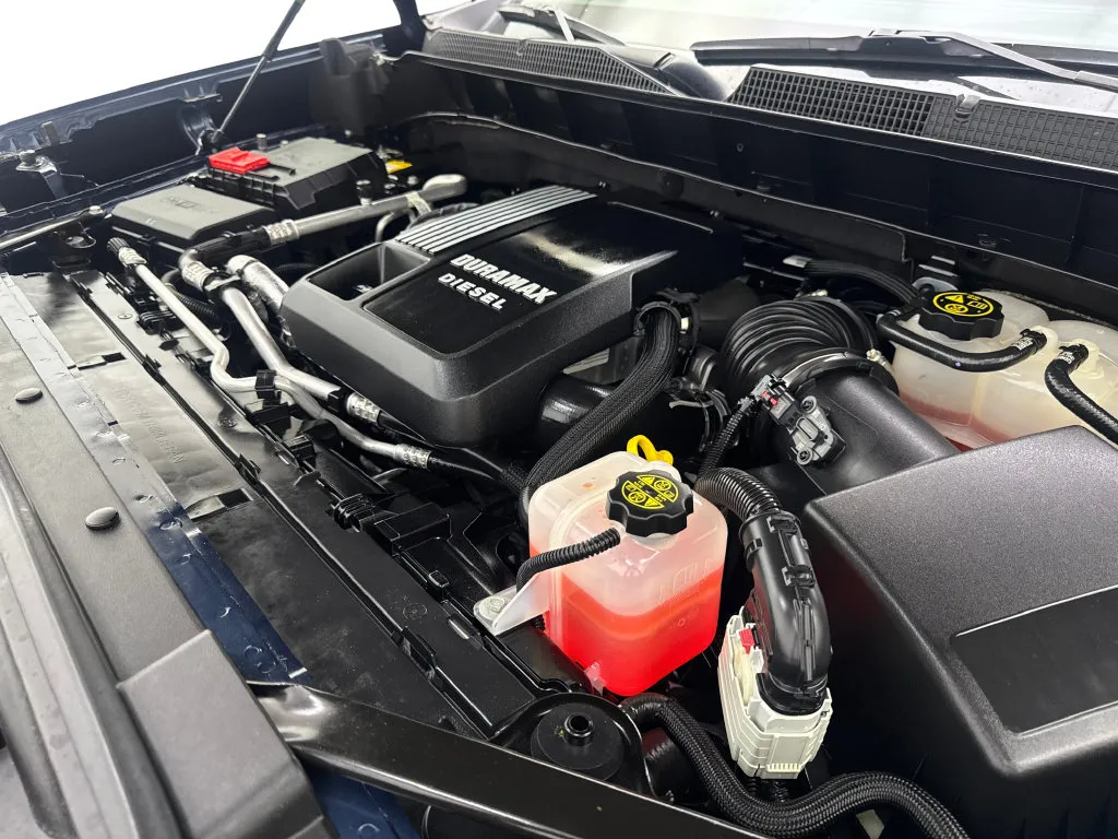 Chevrolet Silverado photo 77