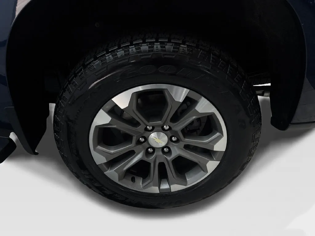 Chevrolet Silverado photo 87