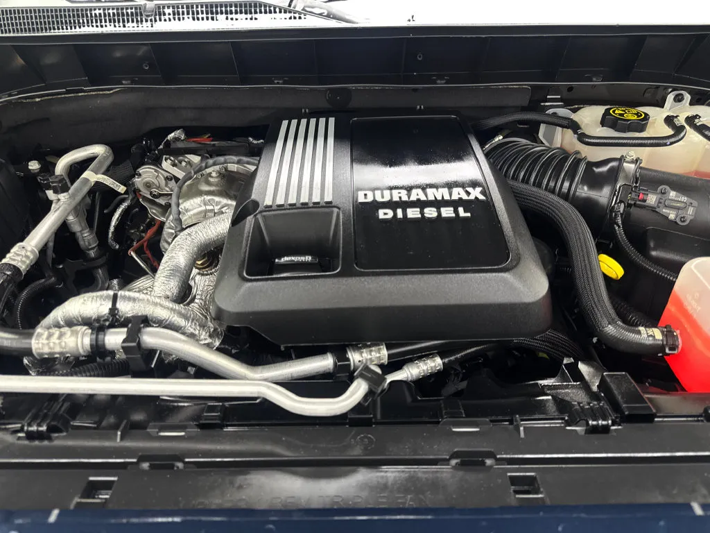Chevrolet Silverado photo 78