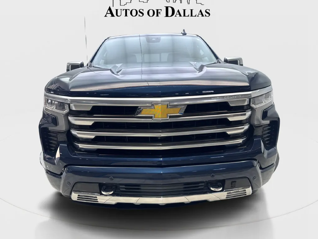 Chevrolet Silverado photo 4