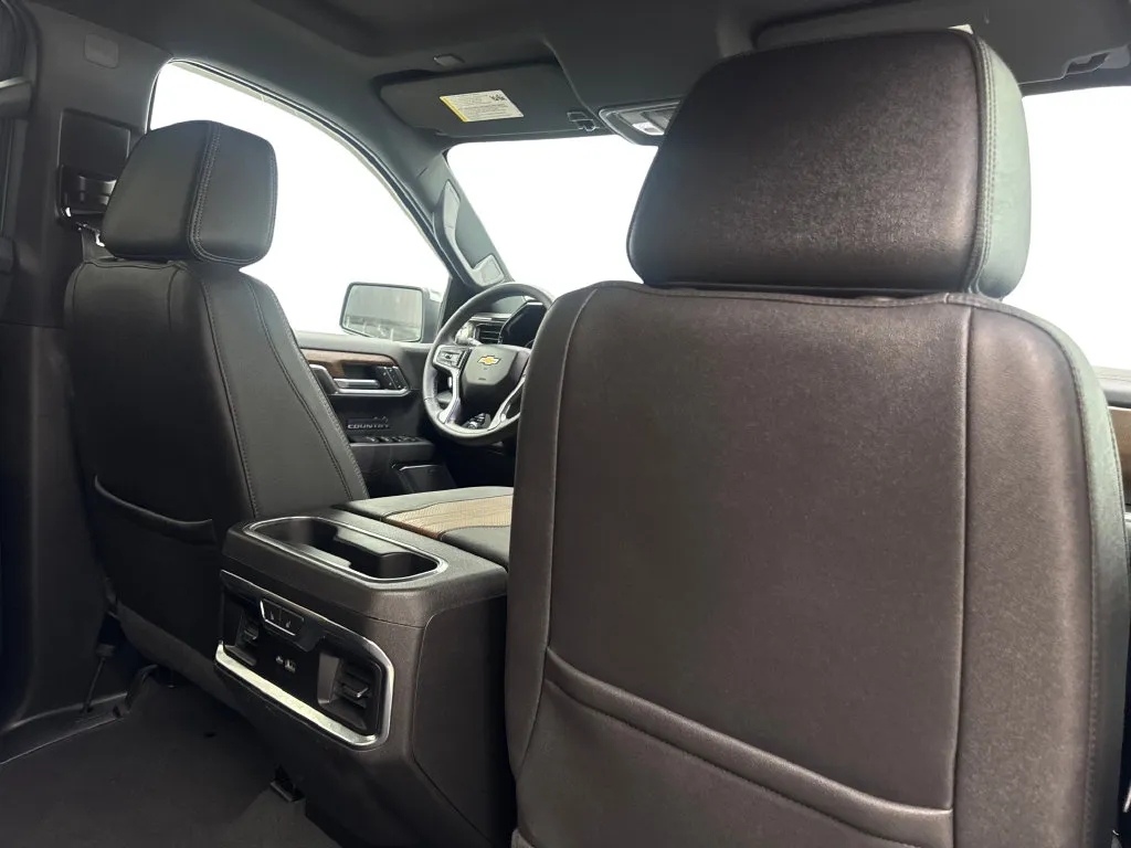 Chevrolet Silverado photo 44