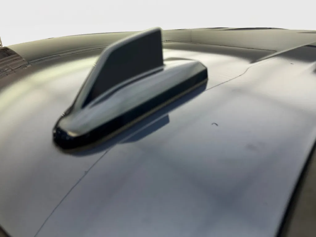 Chevrolet Silverado photo 22