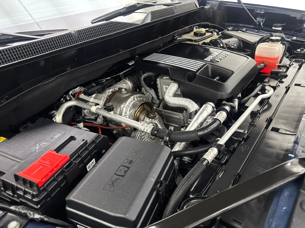 Chevrolet Silverado photo 79