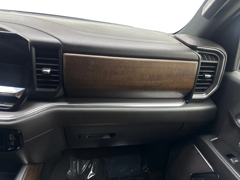 Chevrolet Silverado photo 61