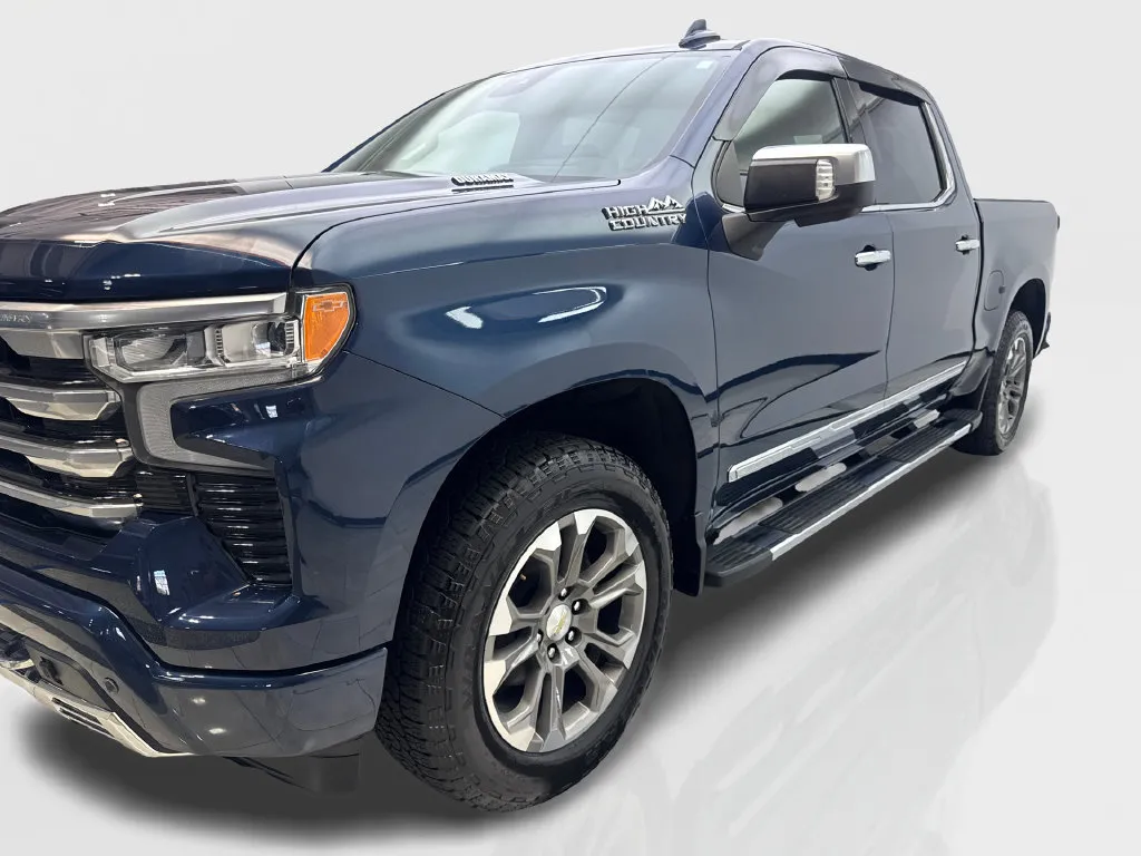 Chevrolet Silverado photo 12