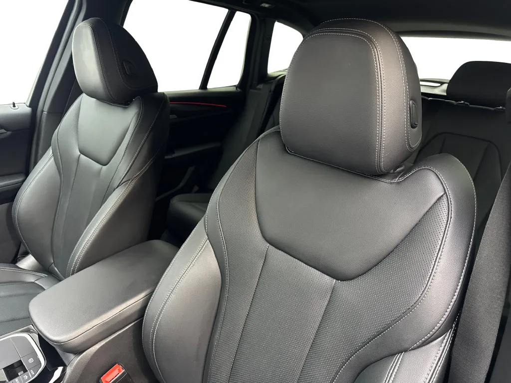 BMW X3 photo 29