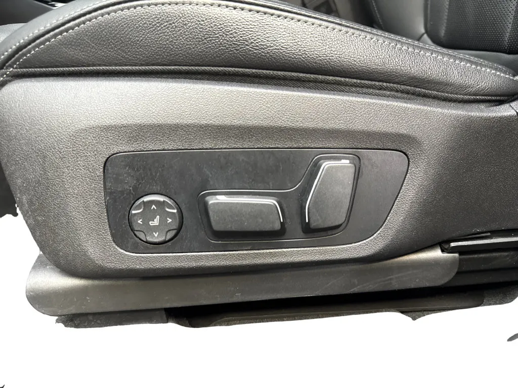 BMW X3 photo 32