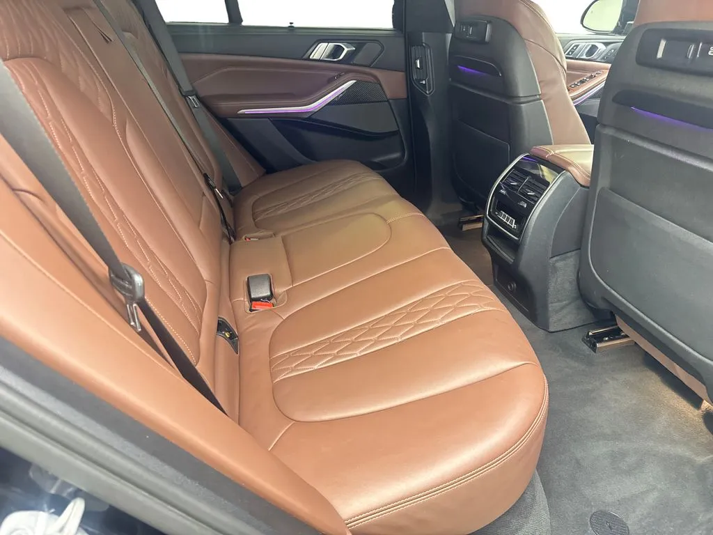 2023 BMW X5 M50i - Photo 40