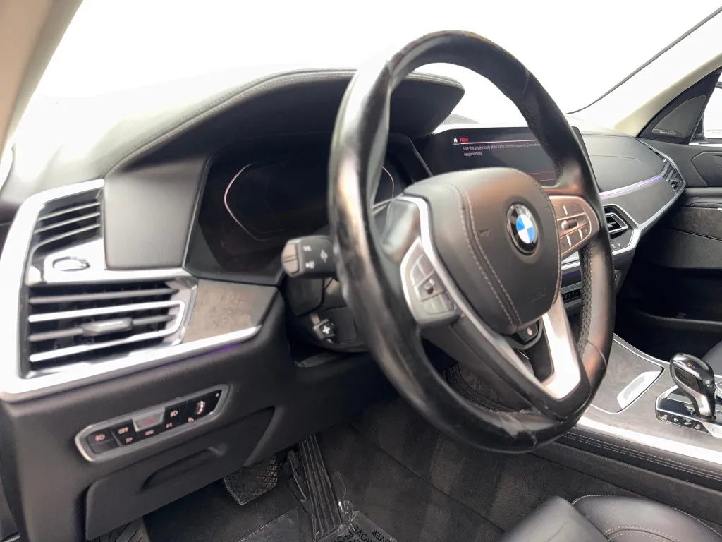 BMW X7 photo 57