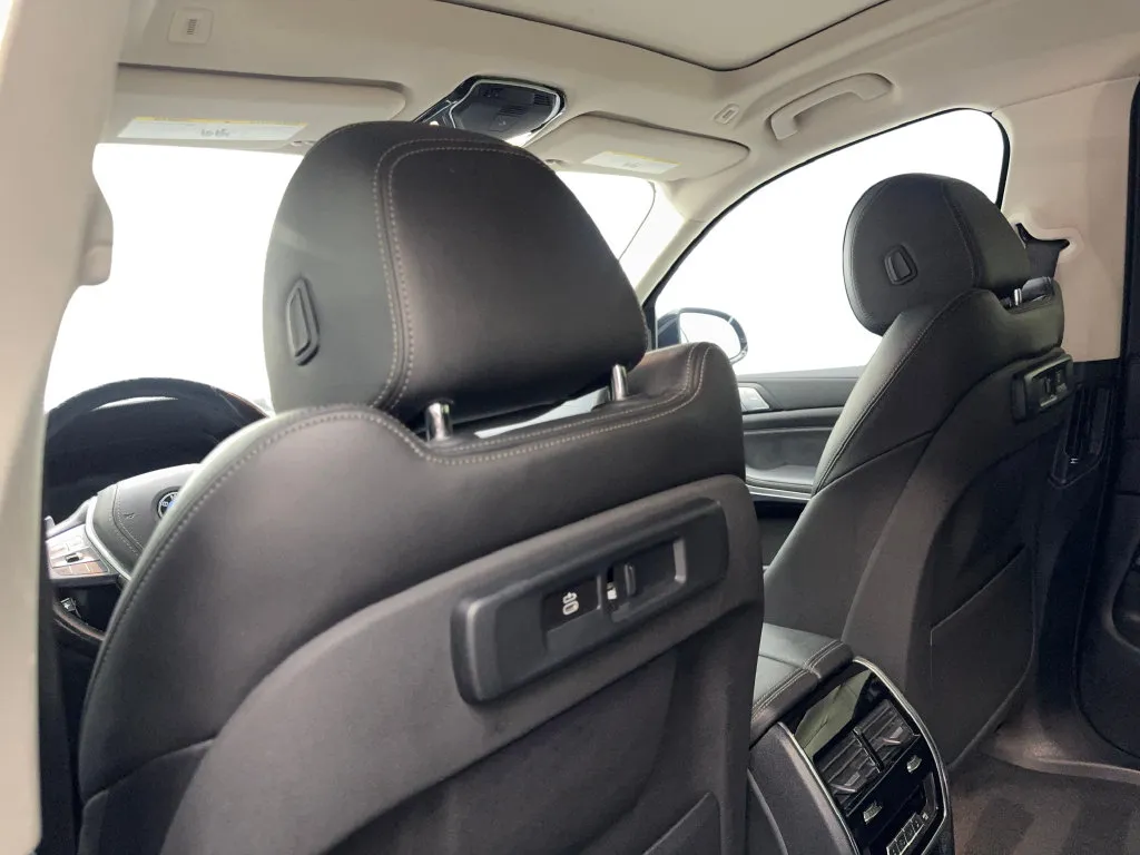 BMW X7 photo 39