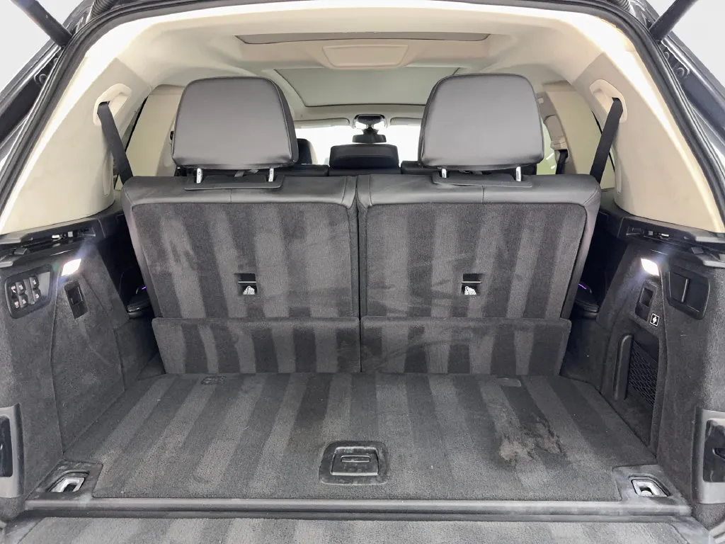 BMW X7 photo 86