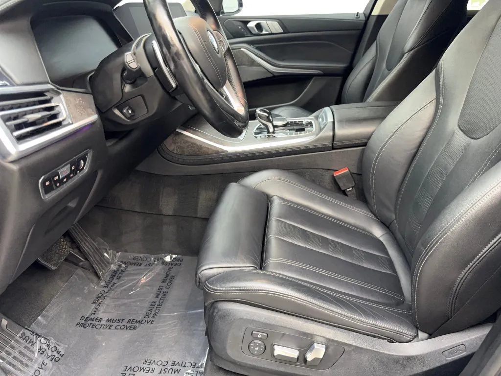BMW X7 photo 29