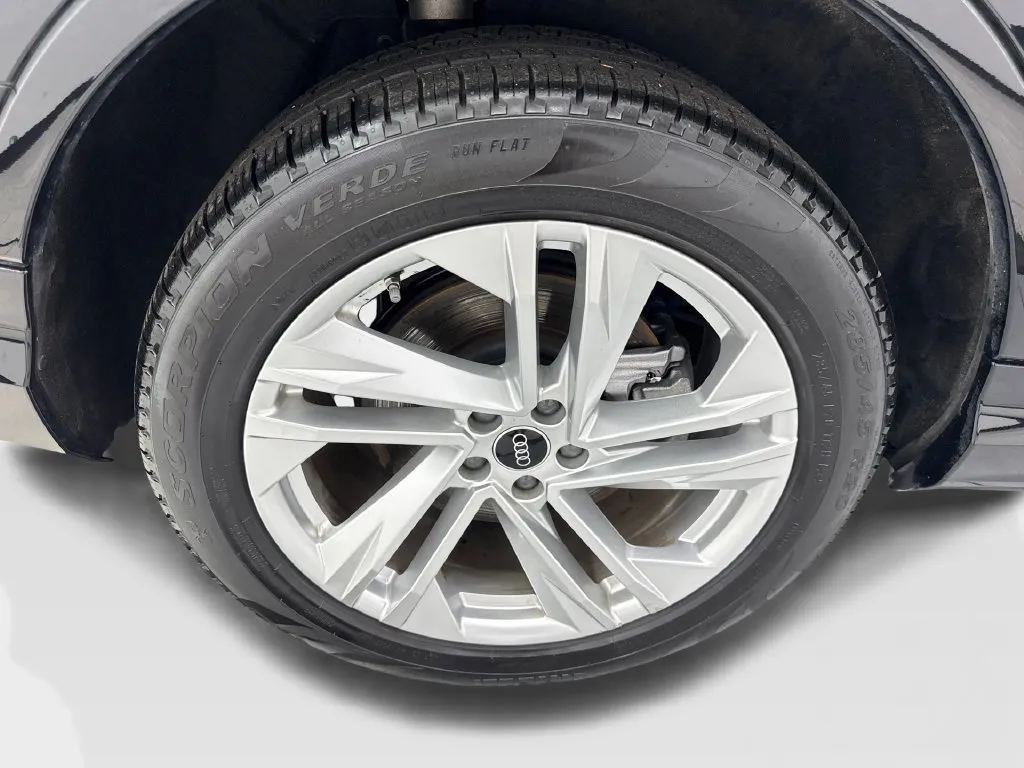 Audi Q7 photo 93