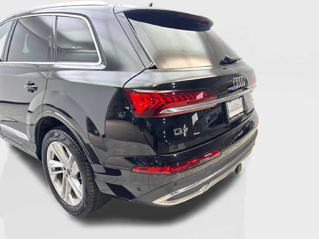 Audi Q7 photo 21