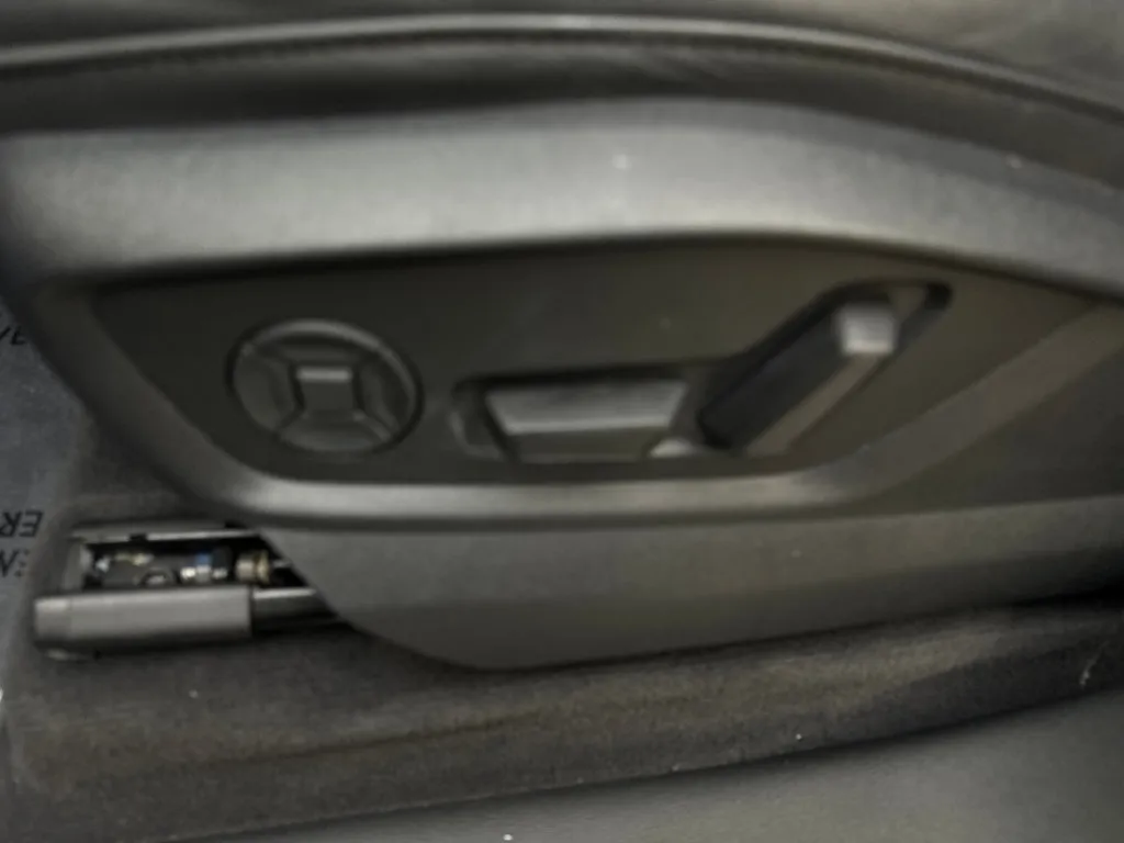 Audi Q7 photo 33