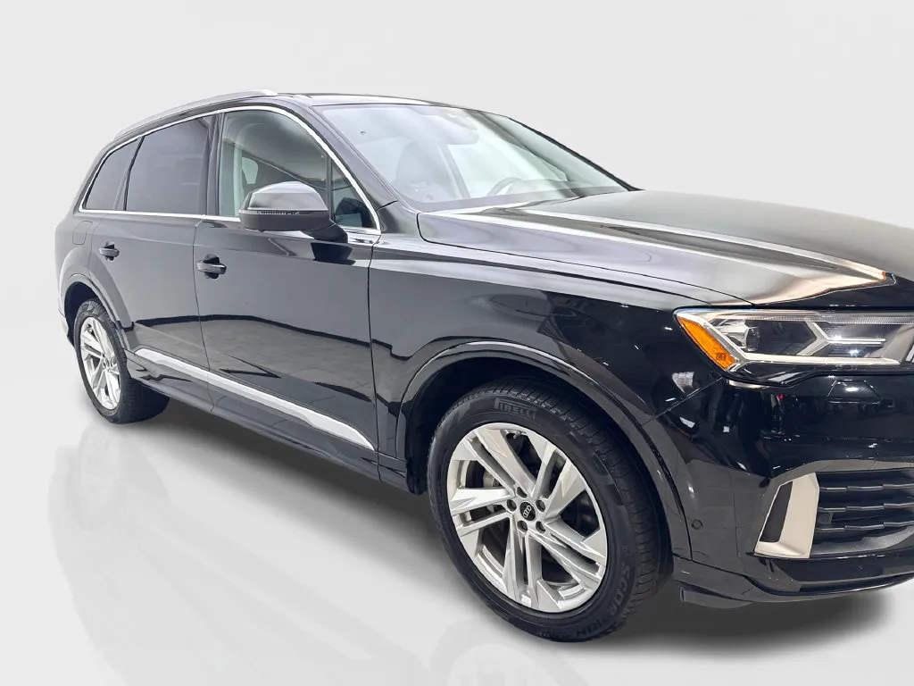 Audi Q7 photo 14