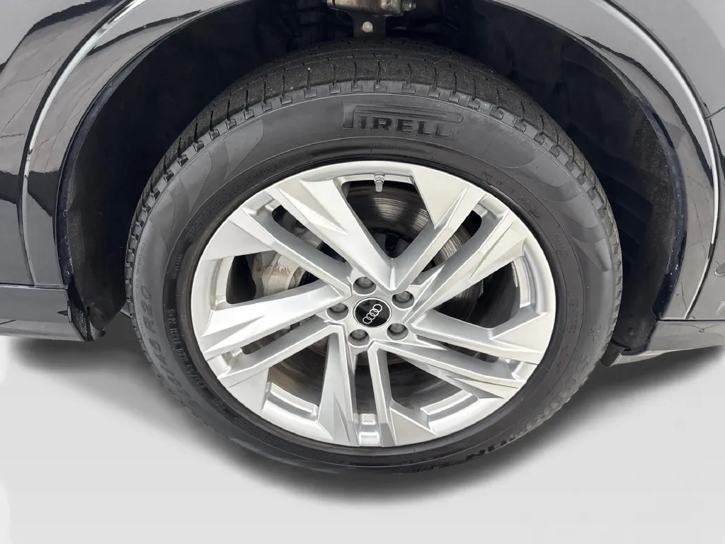 Audi Q7 photo 92