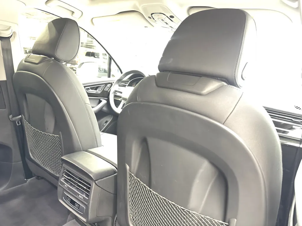 Audi Q7 photo 48