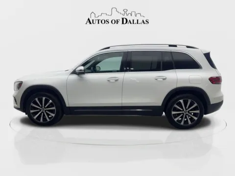More photos of 2022 Mercedes-Benz GLB 250 NAV,CAM,HTD STS,BLIND SPOT,19" WLS at Autos of Dallas - Irving, TX