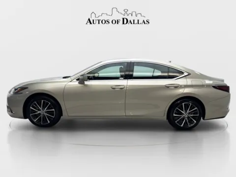 More photos of 2024 Lexus ES 350 at Autos of Dallas - Irving, TX