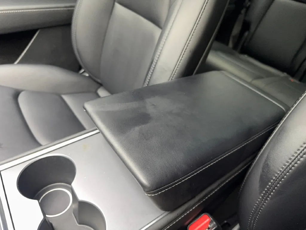 Tesla Model Y photo 71