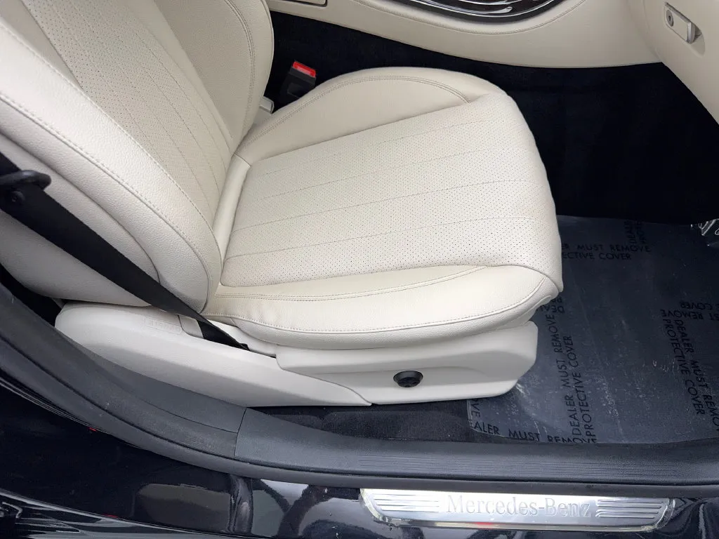 Mercedes-Benz E-Class photo 44