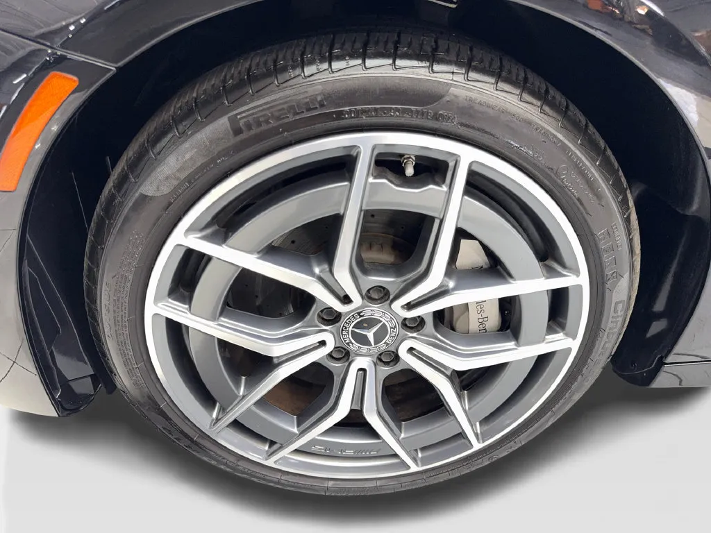 Mercedes-Benz E-Class photo 75