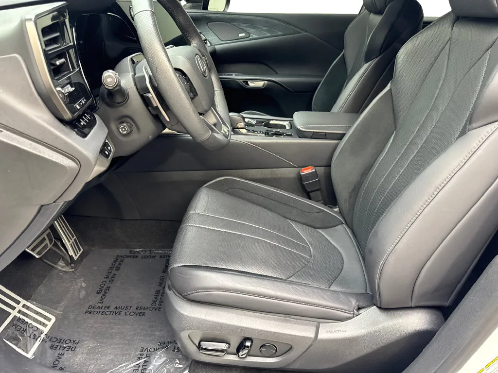 Lexus RX photo 28