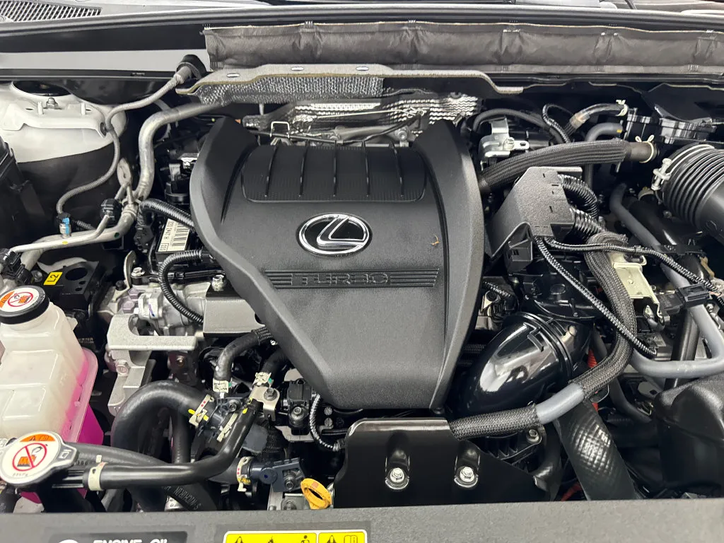 Lexus RX photo 78