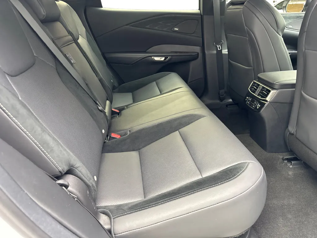 Lexus RX photo 41
