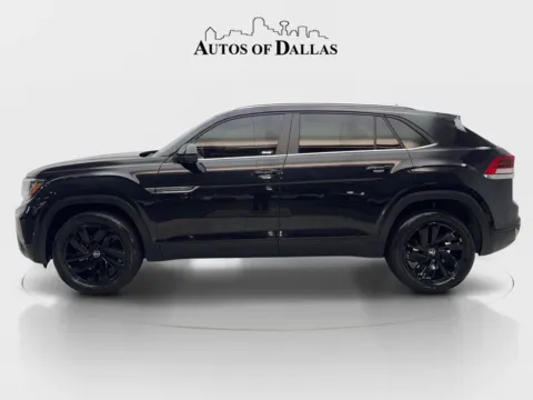 More photos of 2023 Volkswagen Atlas Cross Sport 3.6L V6 SE w/Technology at Autos of Dallas - Irving, TX