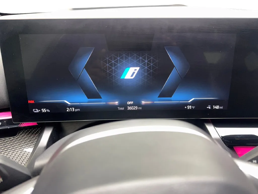 BMW i5 photo 62