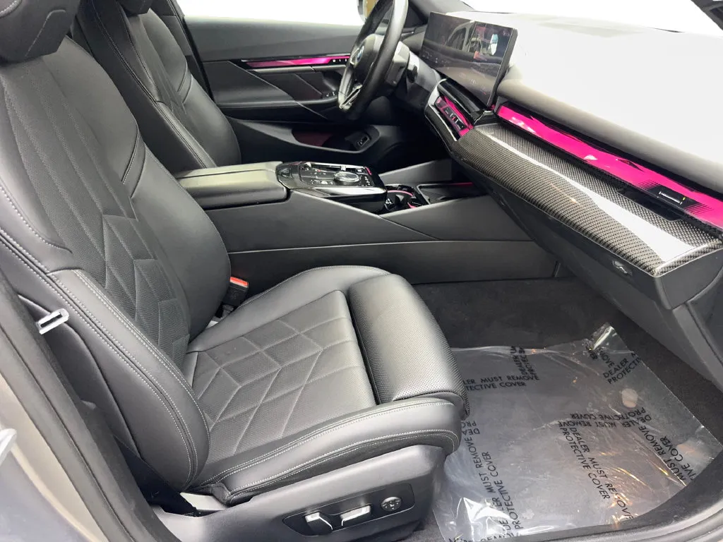 BMW i5 photo 47