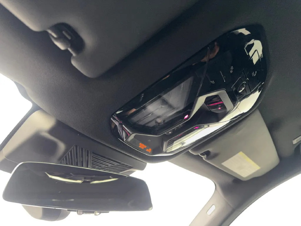 BMW i5 photo 76