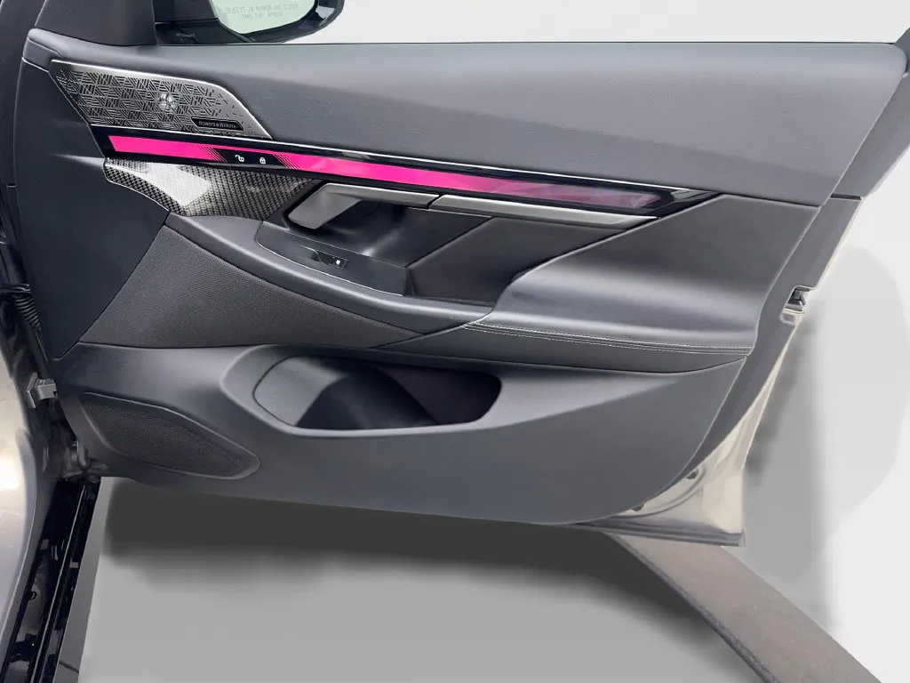 BMW i5 photo 51