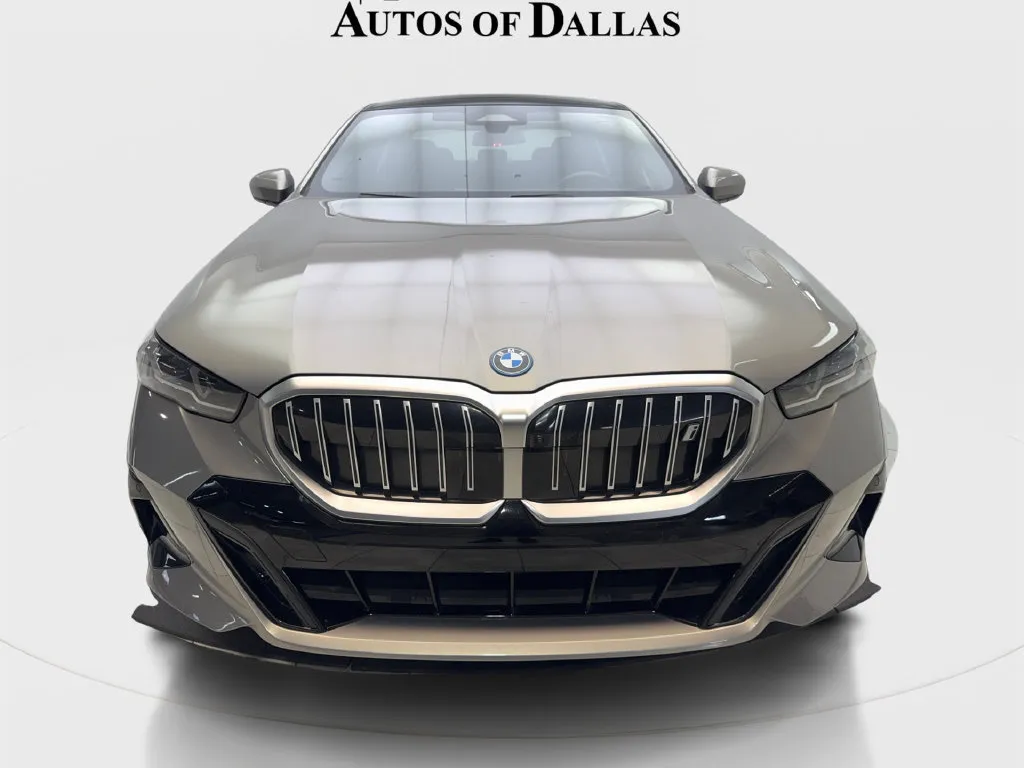 BMW i5 photo 4