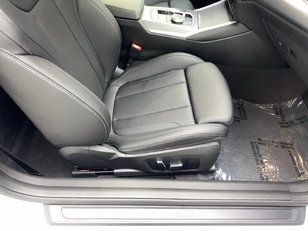 BMW 2 Series photo 39
