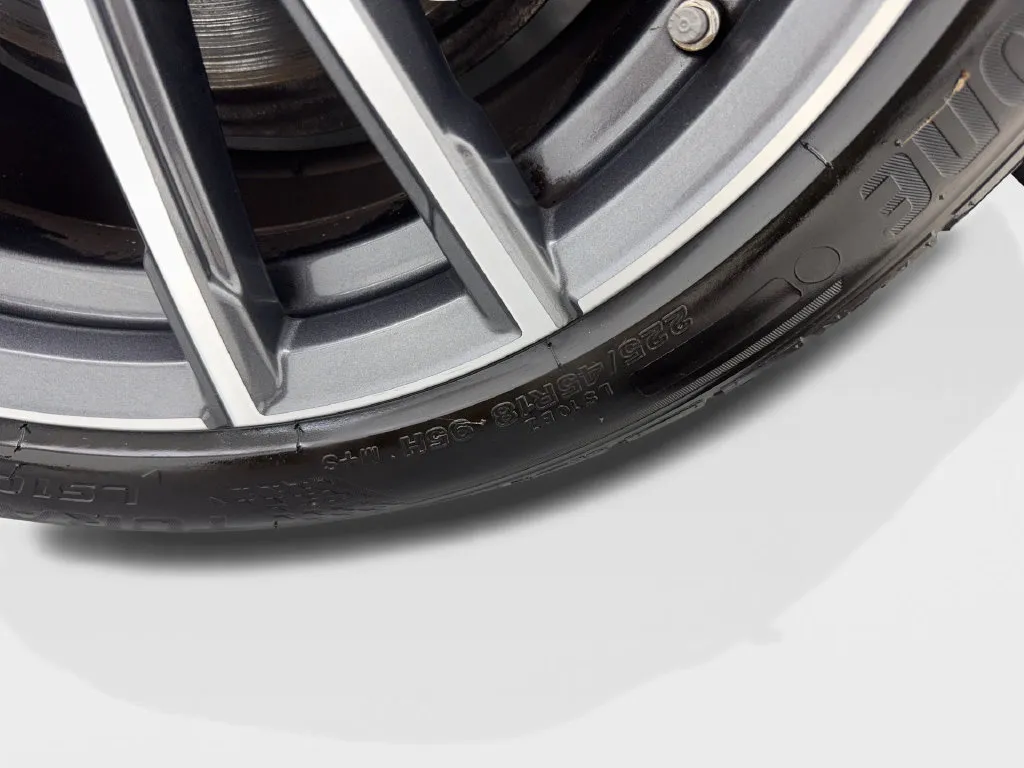 BMW 2 Series photo 77