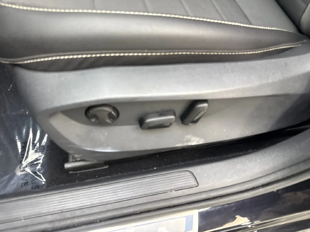 Volkswagen Taos photo 30