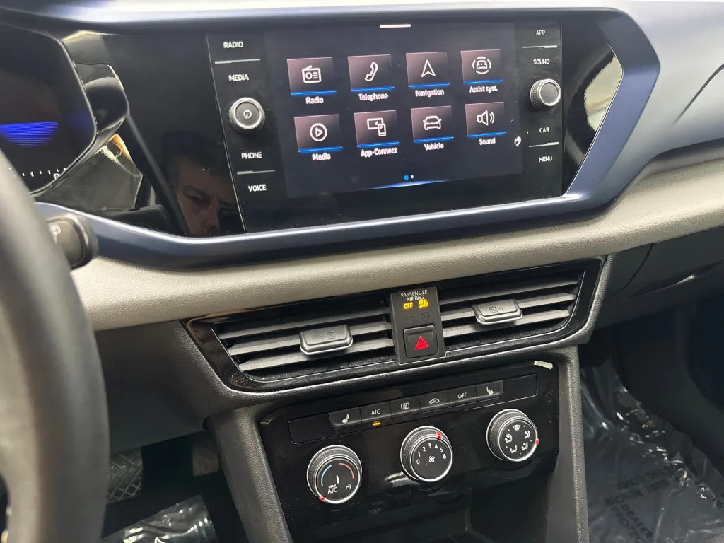 Volkswagen Taos photo 62